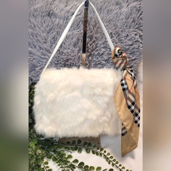 Burberrys Blue Label Rabbit Fur Handbag - Picture 3 of 11